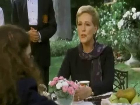 Acemi Prenses - Fragman