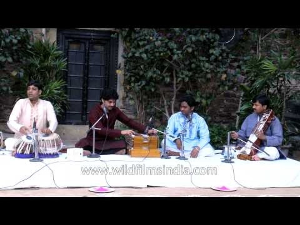 Artists from Kathak Kendra's Repertory Company