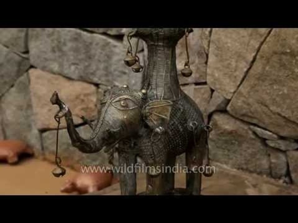 Ethnic design and decoration inside the Kanha Earth Lodge