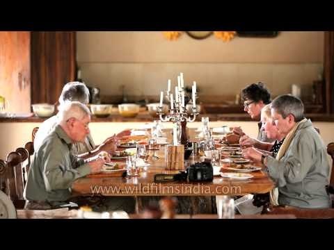 Multi cuisine dining hall at Kanha Earth Lodge