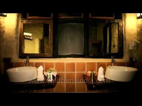 Deluxe bathroom of Kanha Earth Lodge
