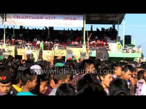 Mizo classic singer Pachhunga entertains all