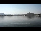 Fateh Sagar Lake situated on the foreground of Aravalli hills