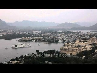 Lake Pichola's panoramic view