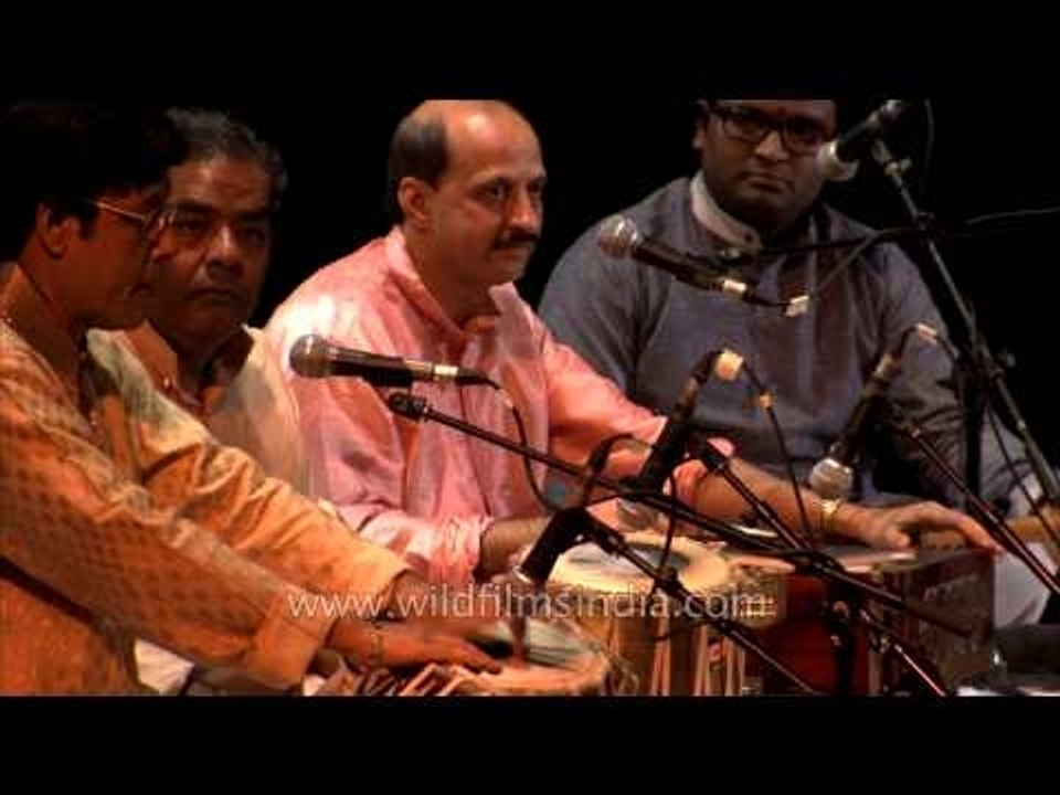 Anindo Chatterjee playing tabla at Kamani auditorium, Delhi