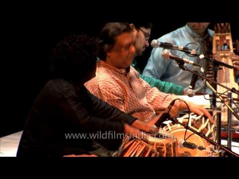 Pt. Jaikishan Maharaj playing tabla at Kamani auditorium