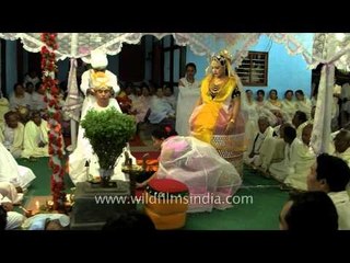 Manipuri bride enter mandap