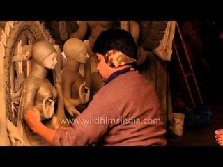 Shaping gods under the skilled hands at Kumortuli