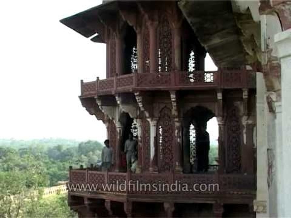 Mughal garden inside the Agra Fort