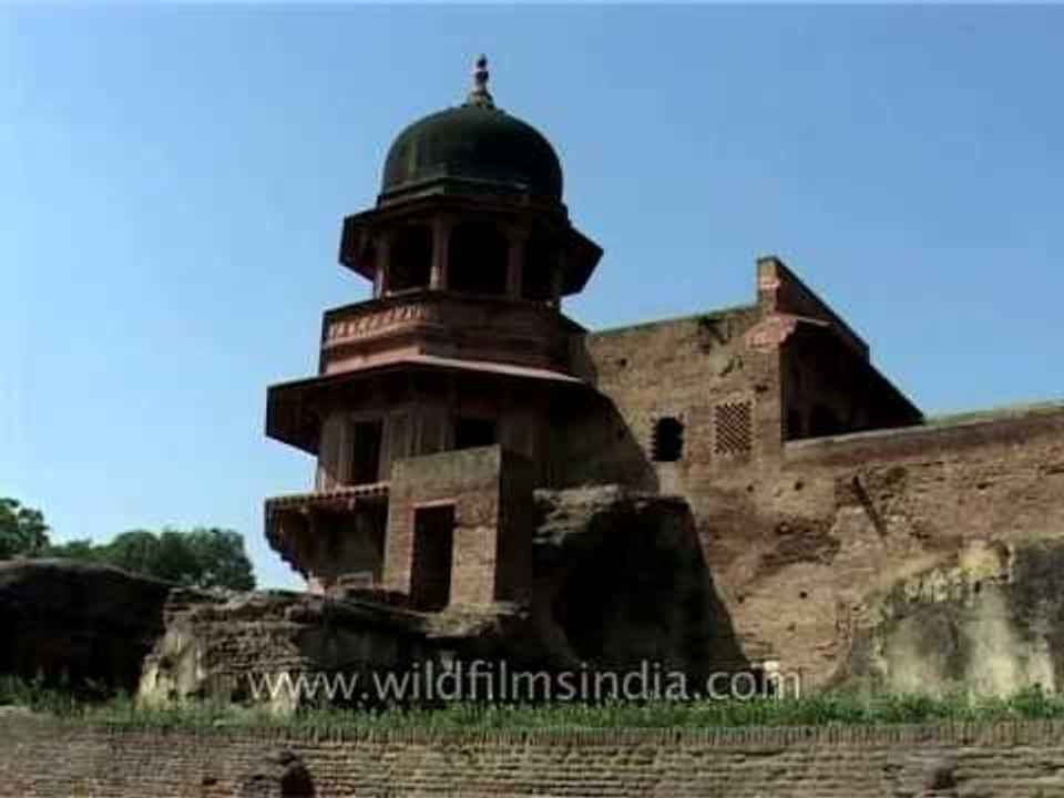 Agra Fort, magnificent creation of the Mughals