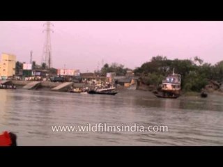 Motor boat moving towards Bakkhali river