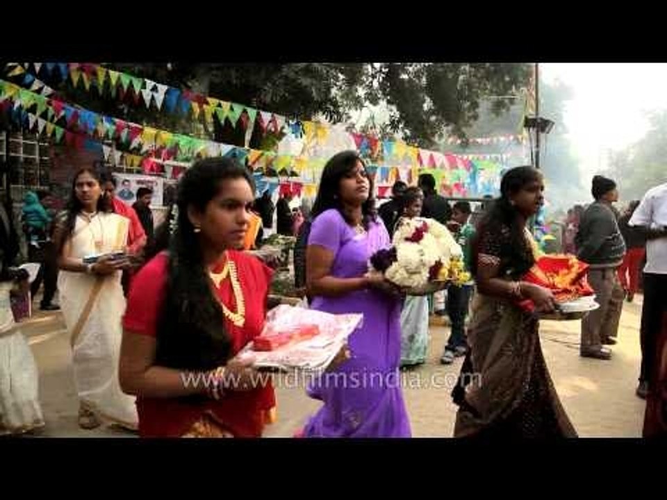 Devotees making their way to Goddess Mariamman temple on Pongal