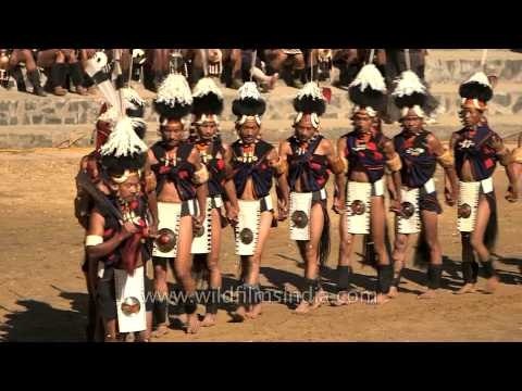 Enriching cultural presentation by Khiamniungan folks