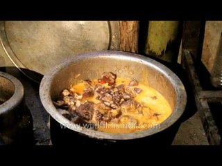 Mouth watering! Phom cuisine at their kitchen