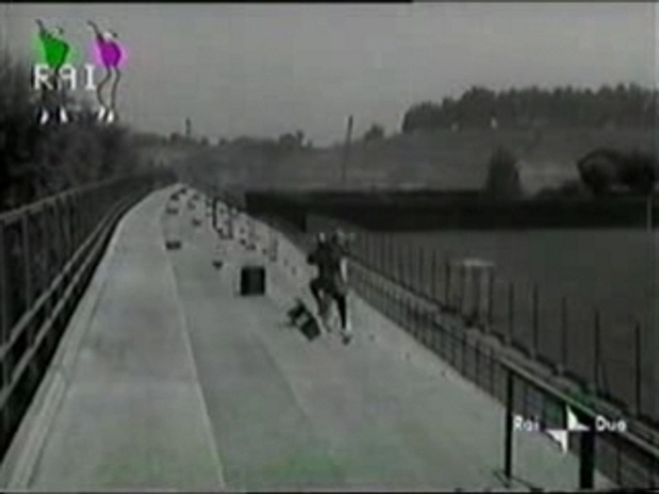 Cochi E Renato - La Vita La Vita