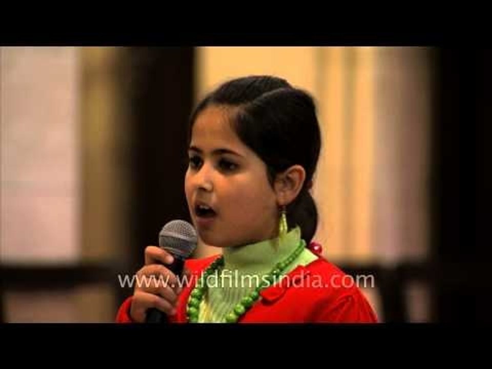 'Away in a manger' Christmas carol by Miss Shireen