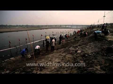 Chhath Puja preparations on the bank of river Yamuna in Delhi