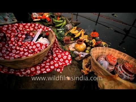 Prayer offerings on the banks of Yamuna: Chhath