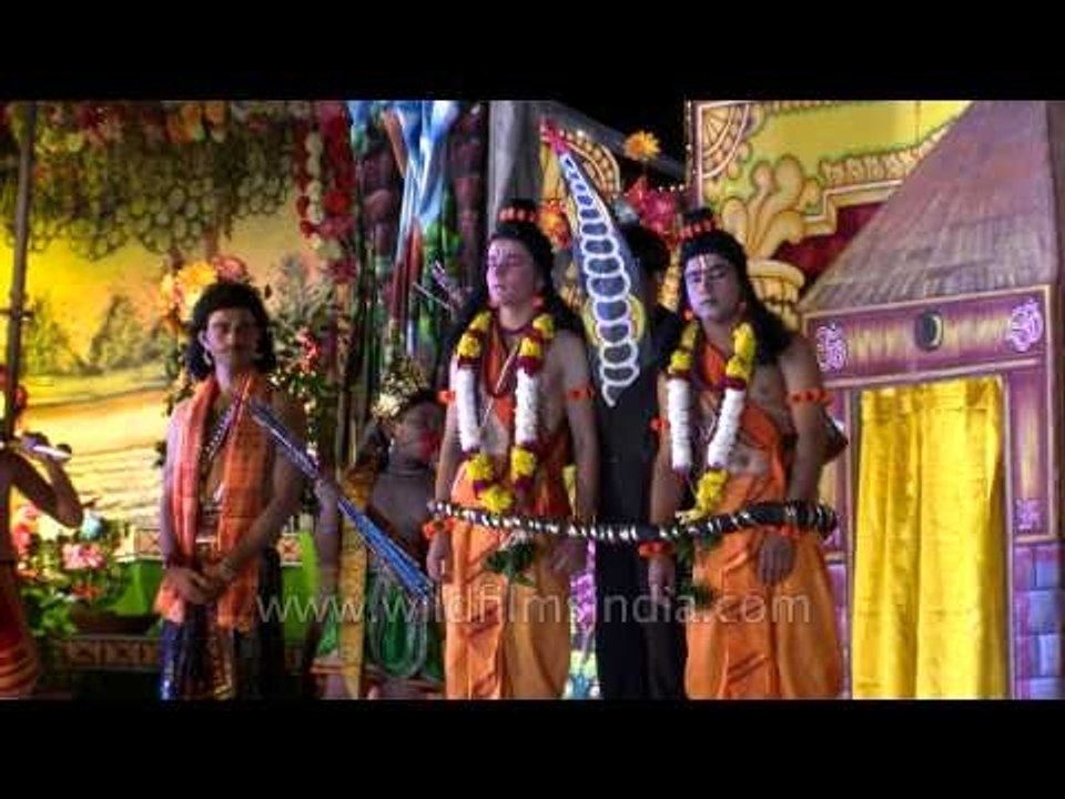 Ahiravan made Ram and Lakshman unconscious