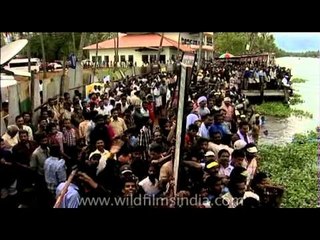 Nehru Trophy Boat Race draws large crowd