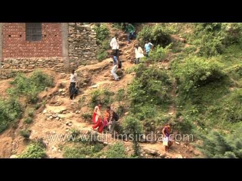 Evacuation of pilgrims above Vijaynagar: Uttarakhand Floods