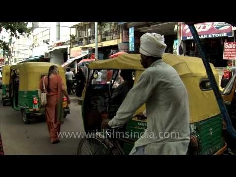 Lajpat Nagar Market : one of the most crowded places in Delhi