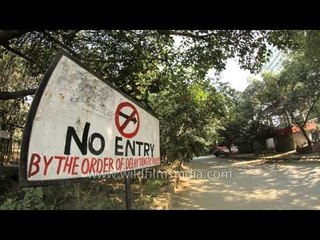 Time lapse nehru place no entry sign