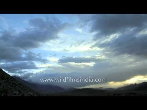 Time Lapse of the day clouds - Ladakh