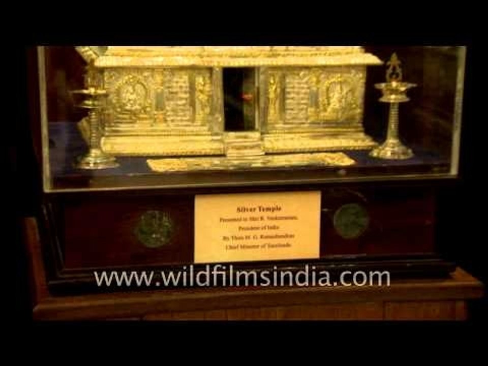 Silver temple presented to President of India by Chief Minister of Tamil nadu at Gift museum