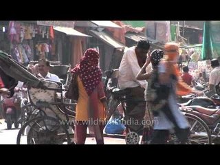 School children on rickshaw - Nagpur