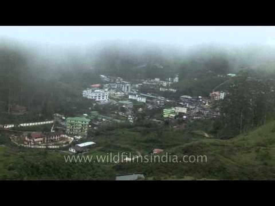 Mist over Munnar