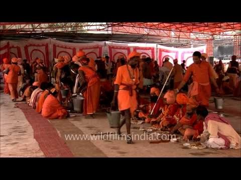 Sadhus having 'Samashti Bhandara' during Maha Shivratri