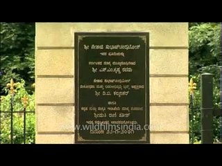 Statue of Subhas Chandra Bose outside Vidhan Soudha : Bangalore