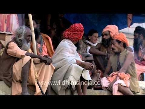 Hindu holy men gathered at Varanasi ghat