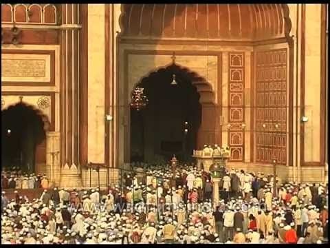 Muslim devotees unite for prayers at Jama Masjid