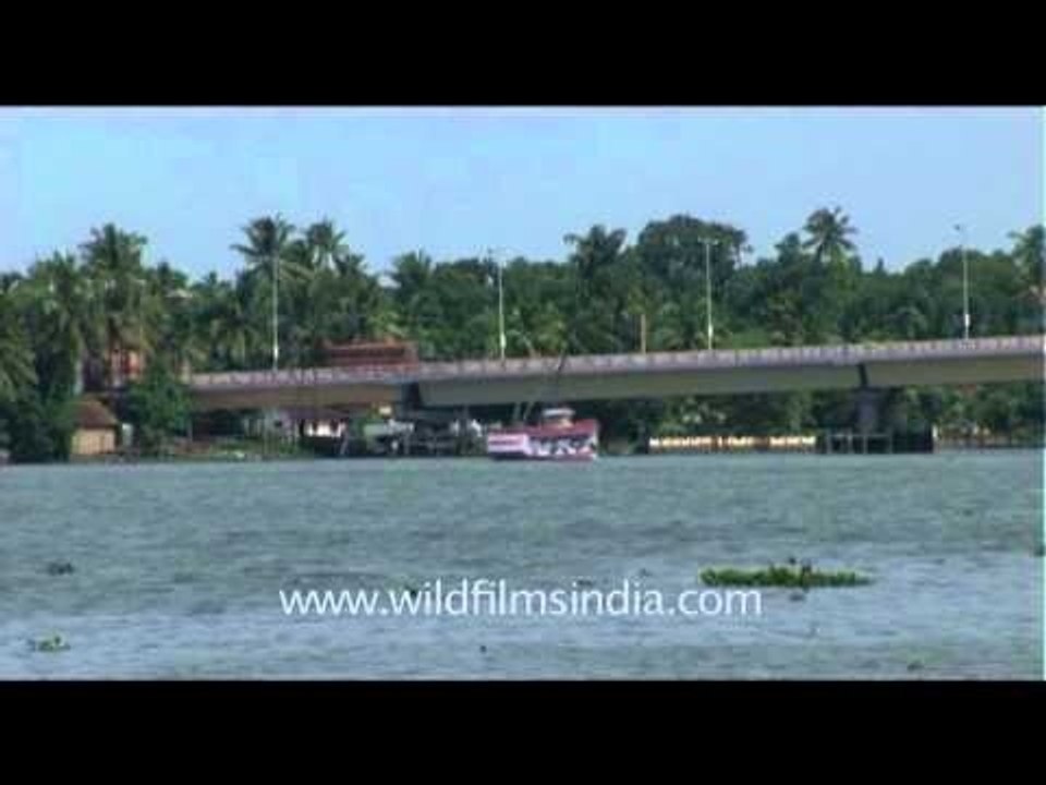 Goshree bridge over Vembanad lake