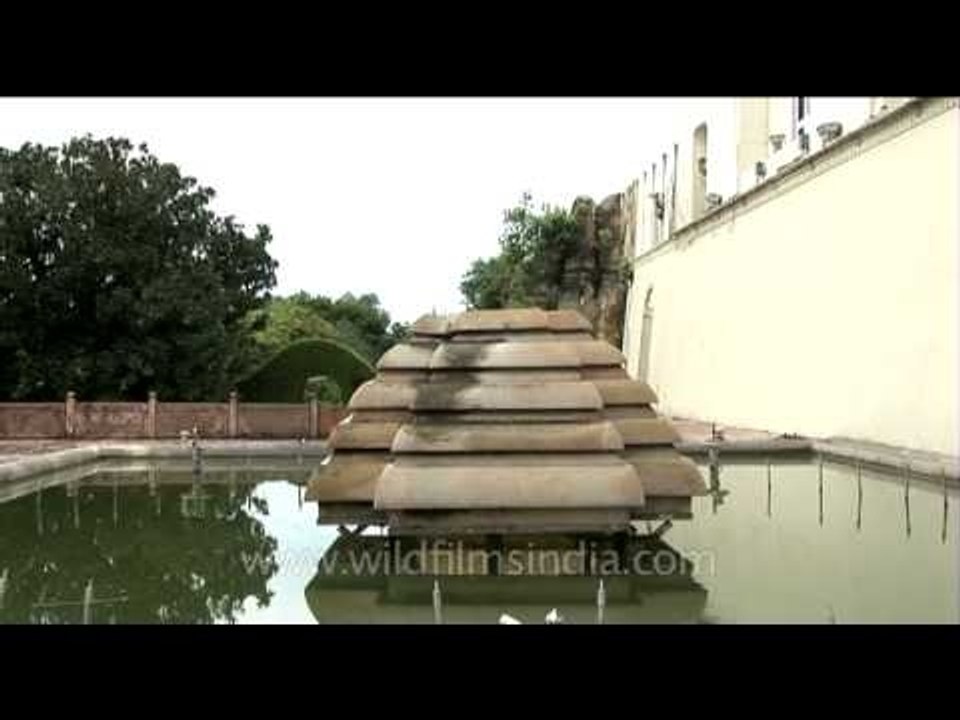Fountains at the Mughal Garden