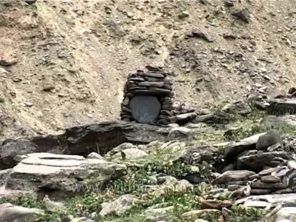 Camps made out of boulders or placing rocks at Nanda Devi National Park