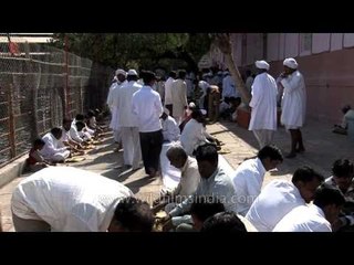 People having Bhog during Shri Siddheshwar Maraj yatra at Siddheshwar temple