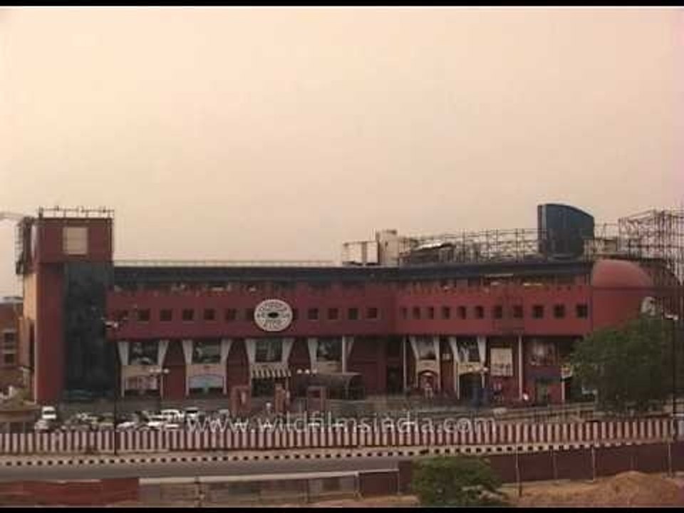 The shopping mall Ansal Plaza in Delhi