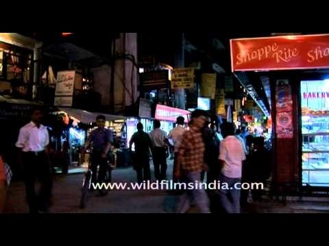 Night walk around the streets of Thamel