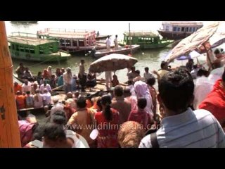 Heaving crowds time lapse at Ganga Ghat during Mahashivratri, Varanasi