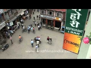 Neat clean orderly Kathmandu - India can learn from this!