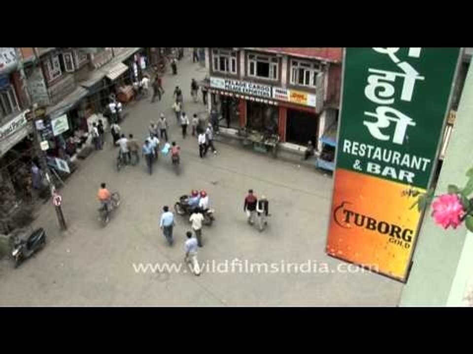 Neat clean orderly Kathmandu - India can learn from this!