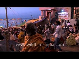 Swarms of people throng at a Varanasi Ghat to celebrate Mahashivratri