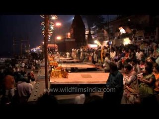 Time lapse of Varanasi Ganga Aarti