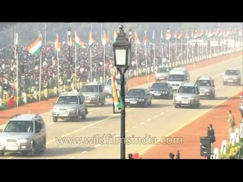 Rajpath were teeming with people, dignitaries & diplomats for R - Day parade, New Delhi