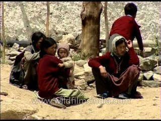 Ladakhis kill time at the edge of their village : time pass!