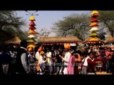 Hilarious dance moves by visitors at Surajkund Mela