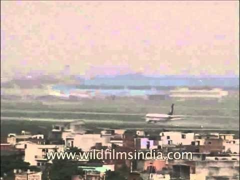 Flight take off at Indira Gandhi International Airport, Delhi